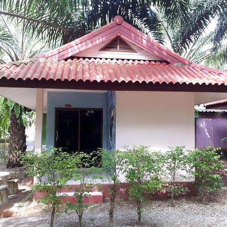 Bantatuk Resort & Restaurant Ban Tha Khun Ngoại thất bức ảnh