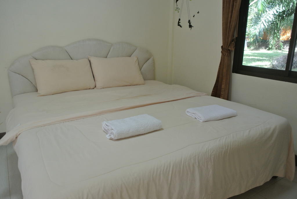 Bantatuk Resort & Restaurant Ban Tha Khun Phòng bức ảnh