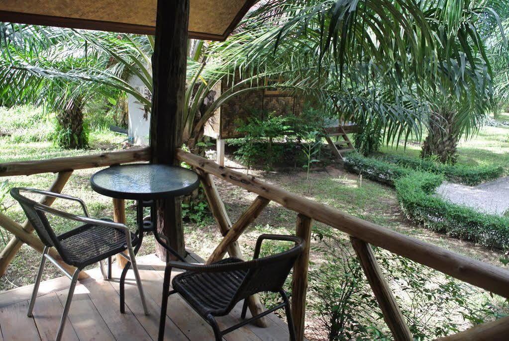Bantatuk Resort & Restaurant Ban Tha Khun Ngoại thất bức ảnh