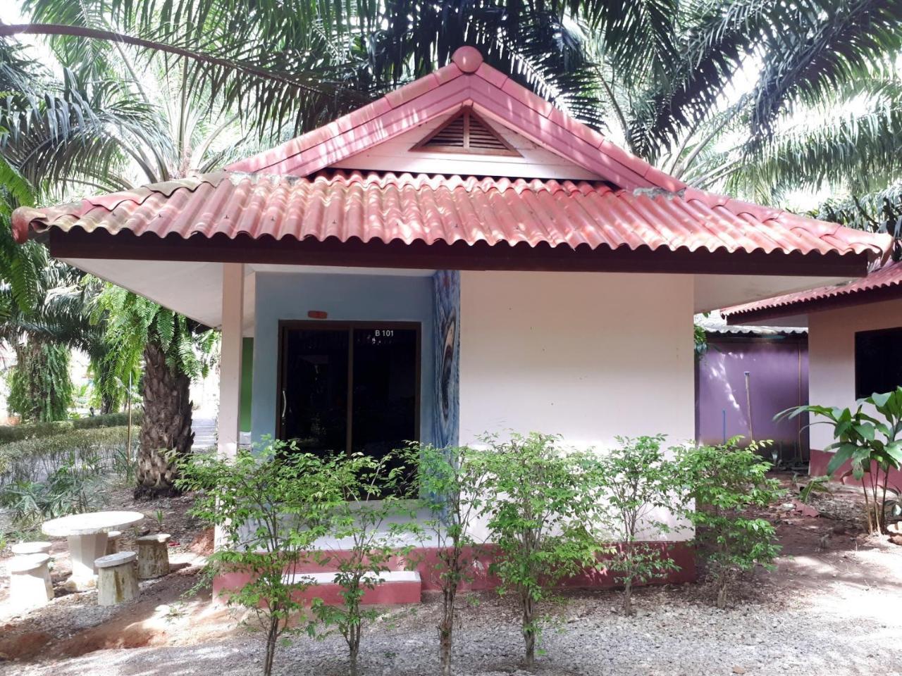 Bantatuk Resort & Restaurant Ban Tha Khun Ngoại thất bức ảnh