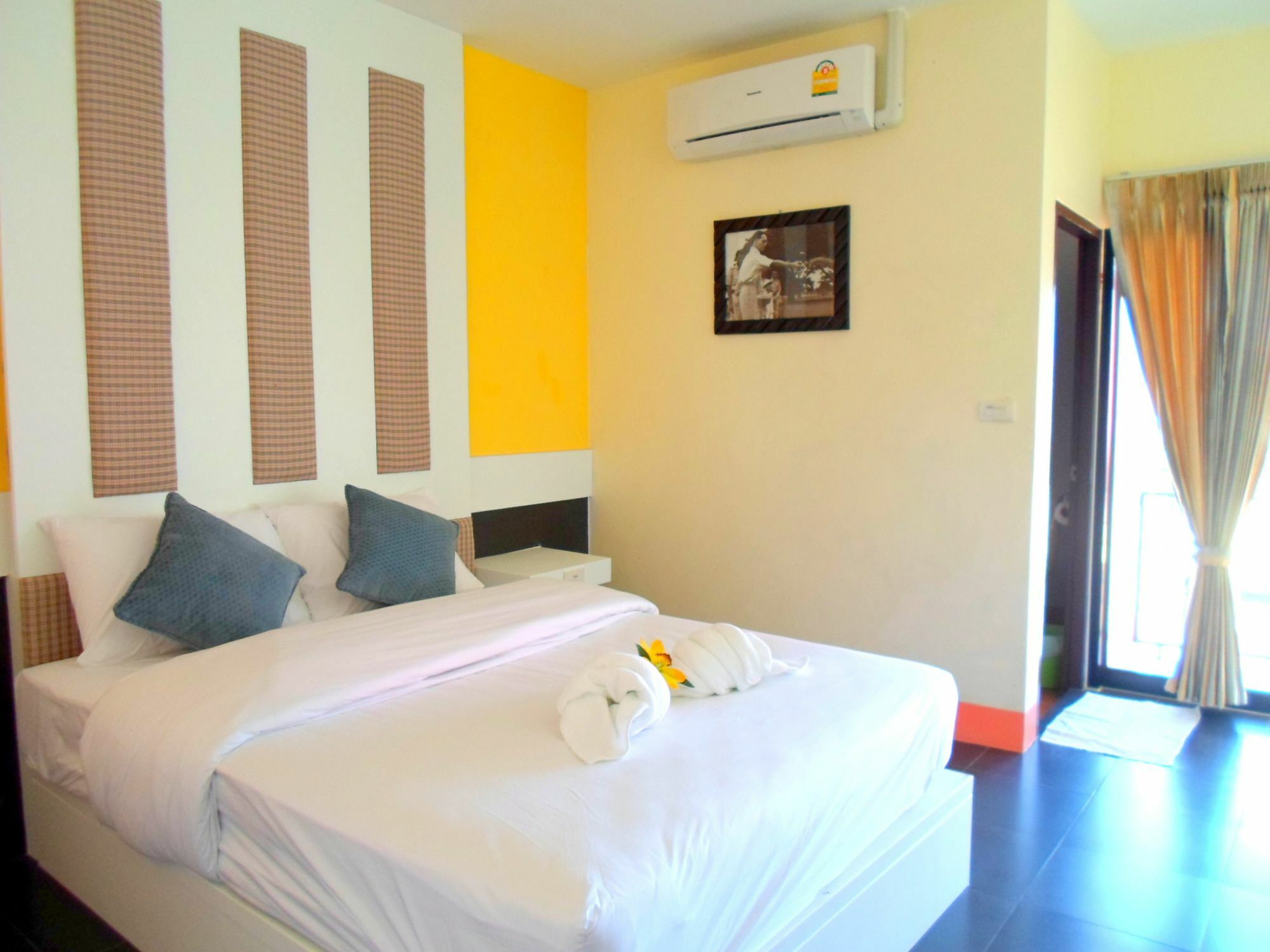 Bantatuk Resort & Restaurant Ban Tha Khun Ngoại thất bức ảnh
